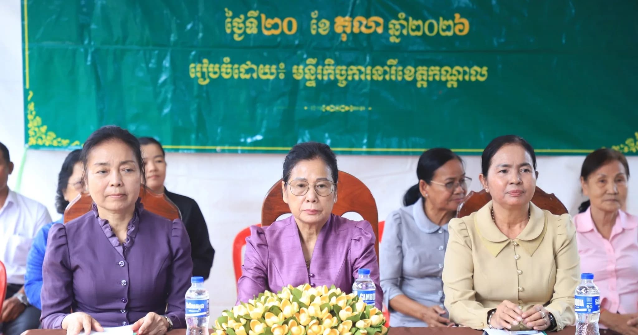 មន្ទីរកិច្ចការនារីខេត្តកណ្ដាល រៀបចំវេទិកាផ្សព្វផ្សាយអប់រំស្តីពី «ការលើកកម្ពស់សីលធម៌សង្គម តម្លៃស្ត្រី និងគ្រួសារខ្មែរ» នៅស្រុកខ្សាច់កណ្តាល